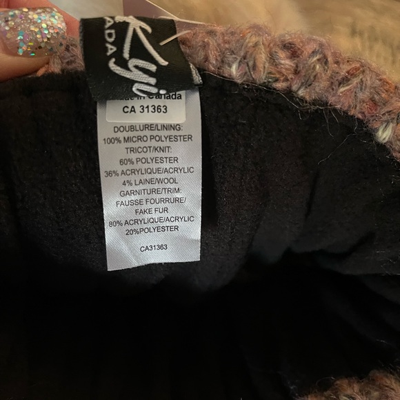 Kyi Kyi Faux Fur Pompom Cable Knit Beanie in Natural - Picture 3 of 4